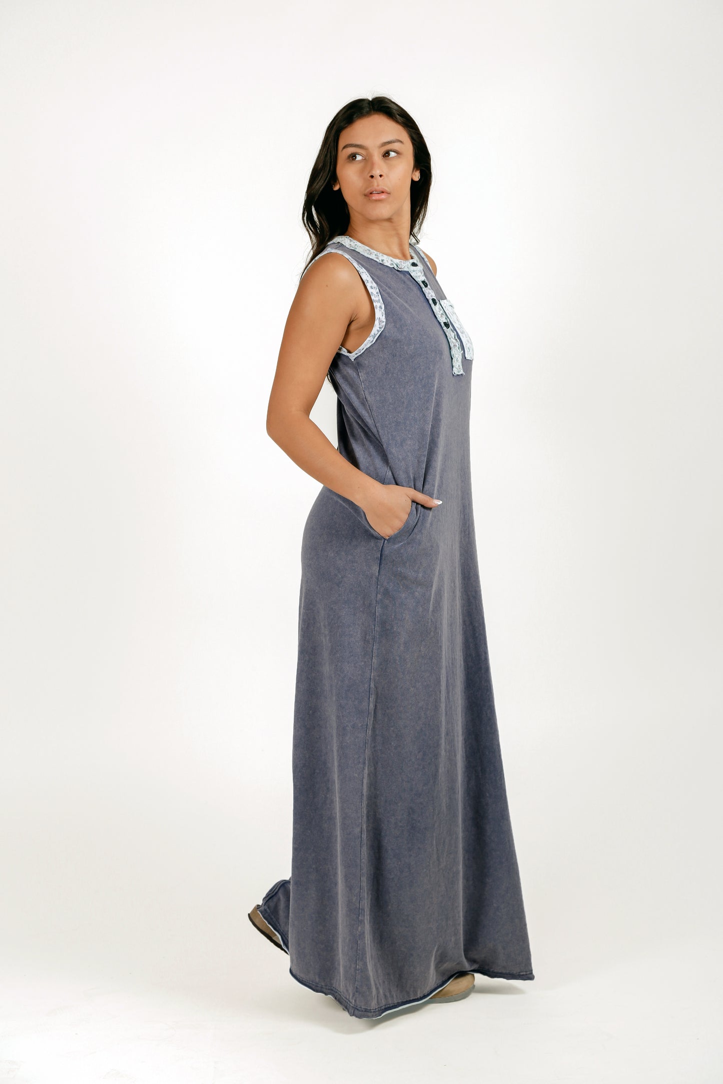 Boho Bliss Mineral-Washed Maxi Dress (D240009 Mineral-Wash Blue )