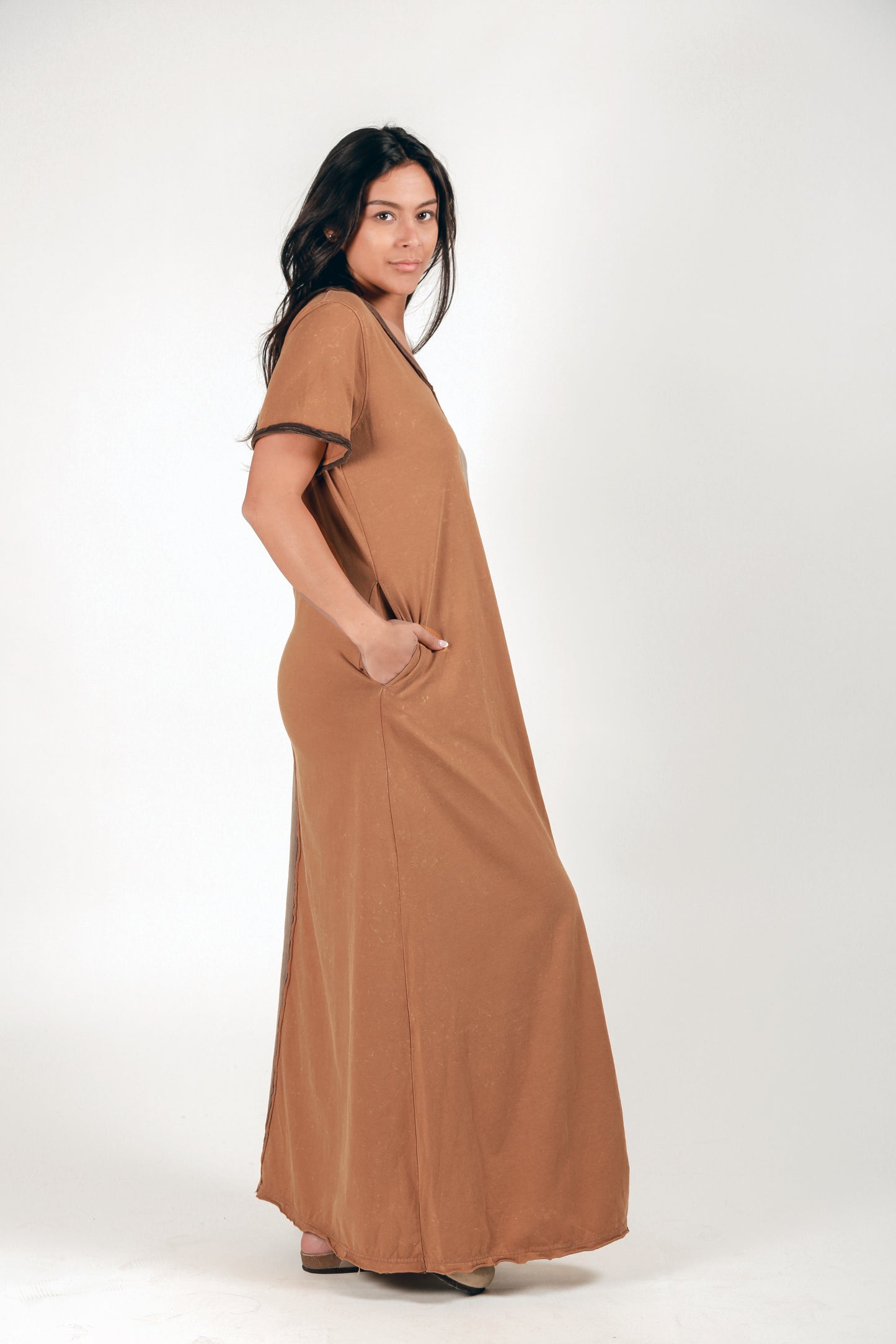 Purple And Levenda Patched Cotton Dress (D240010 Purple And Levenda )