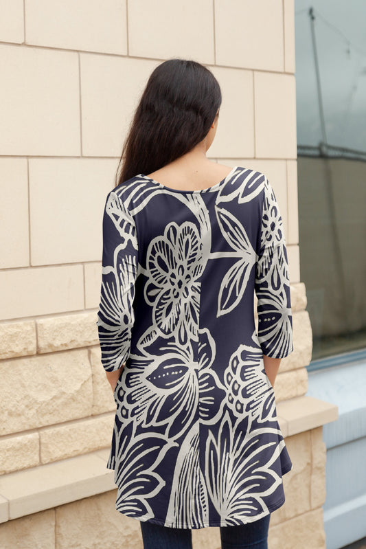 Flattering Long-Sleeve Tunic with Side Pockets -Blue Boho Floral