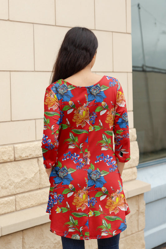 Flattering Long-Sleeve Tunic with Side Pockets -Red Blue Floral