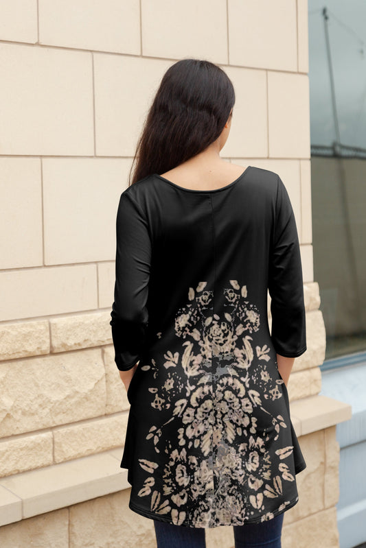 Flattering Long-Sleeve Tunic with Side Pockets -Black Gold Vintage