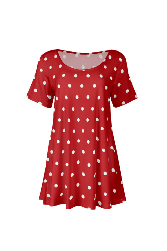 Flattering Short-Sleeve Tunic with Scoop Neckline White & Green Daisy