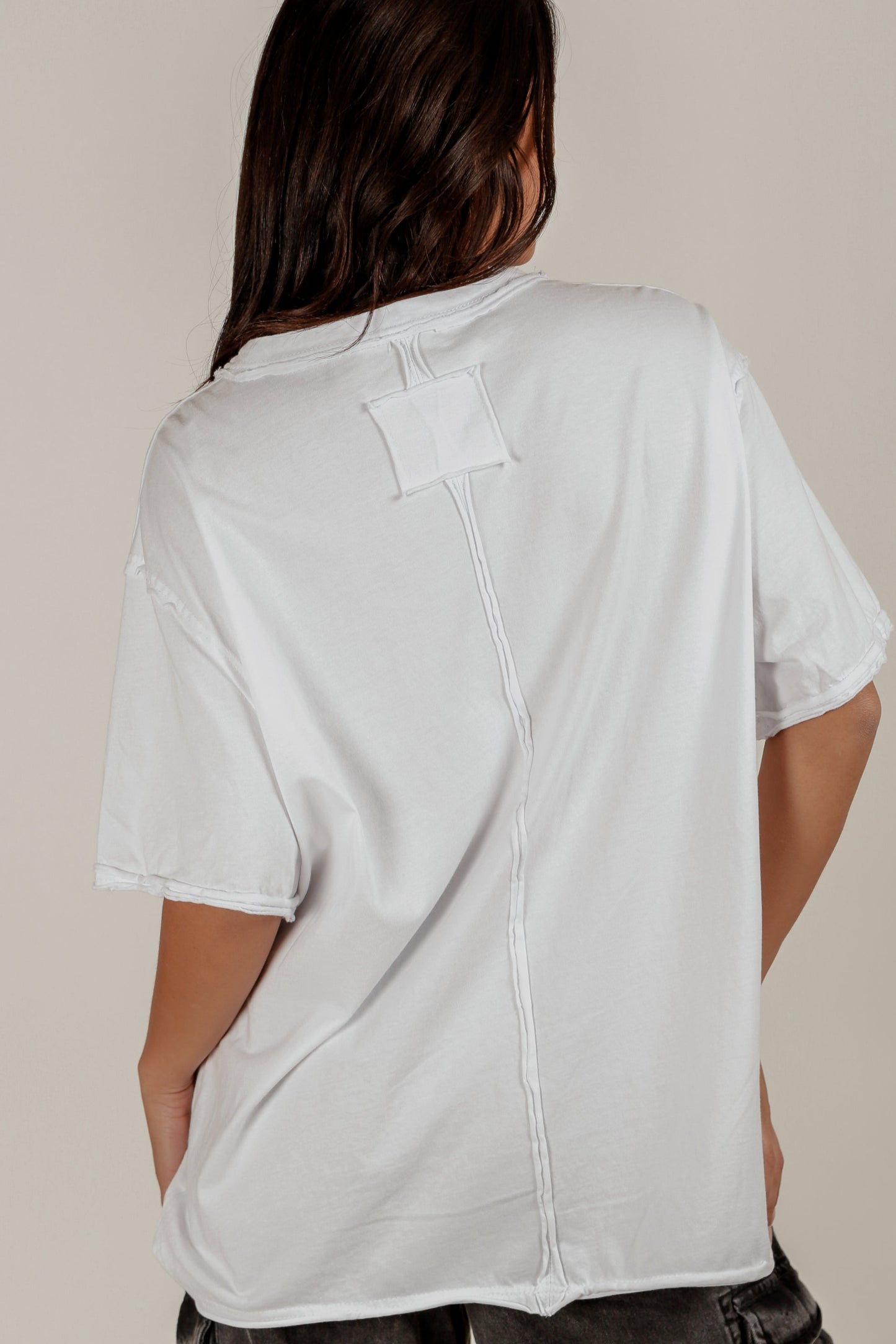 Pure Essence Tee (T240001 White)