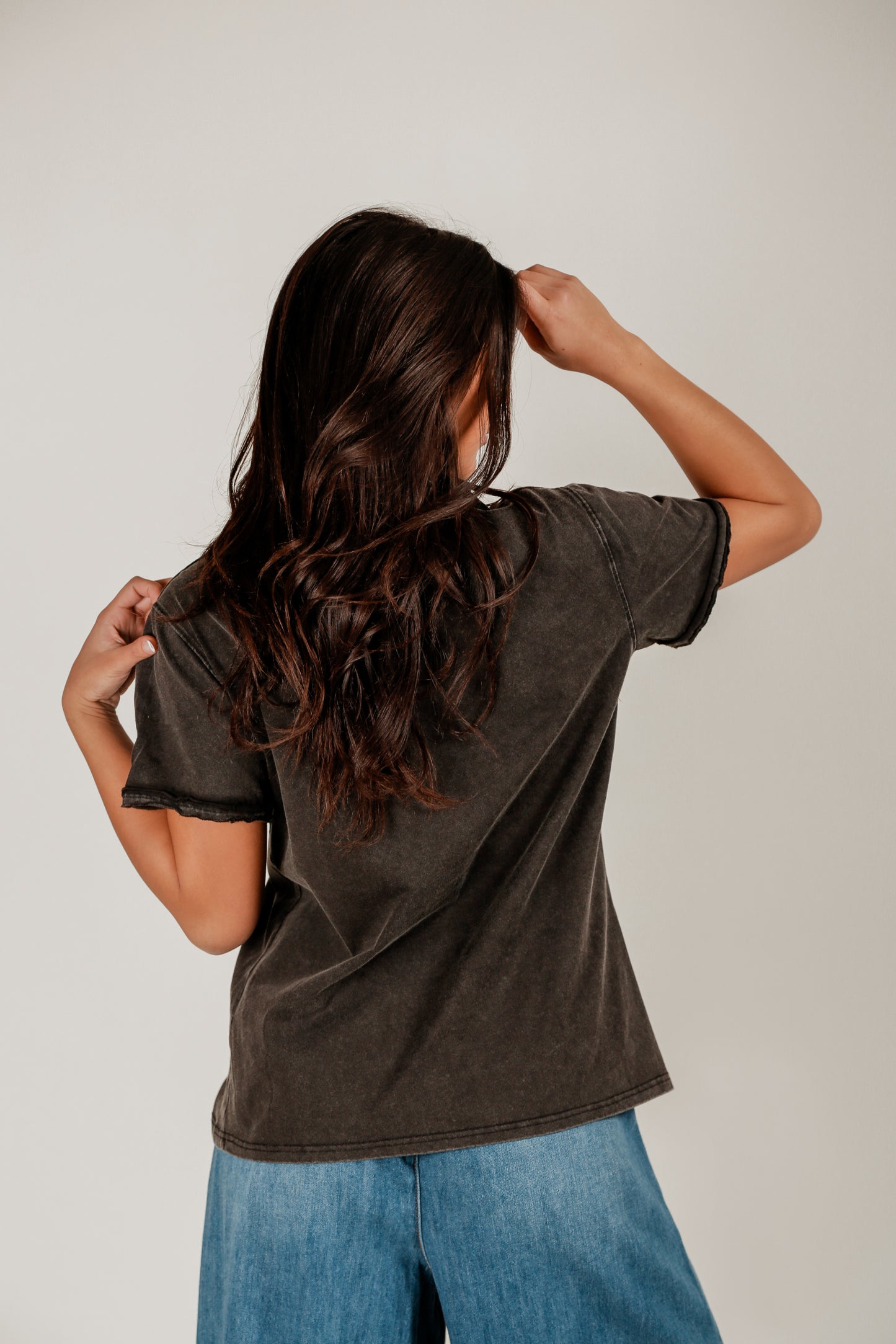 Raw Edge Patch Tee(sku# T240005 Black)