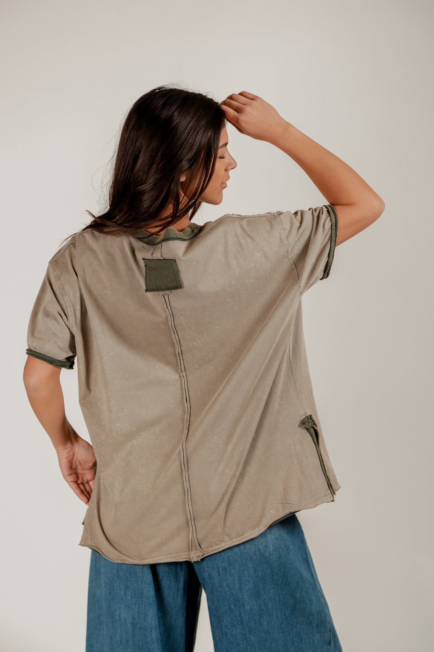 Olive Command Tee(T240008 Mineral Washed Olive)