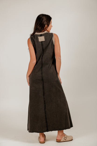 Mineral-Washed Black Cotton Maxi Dress (D240009 Mineral-Washed Black )