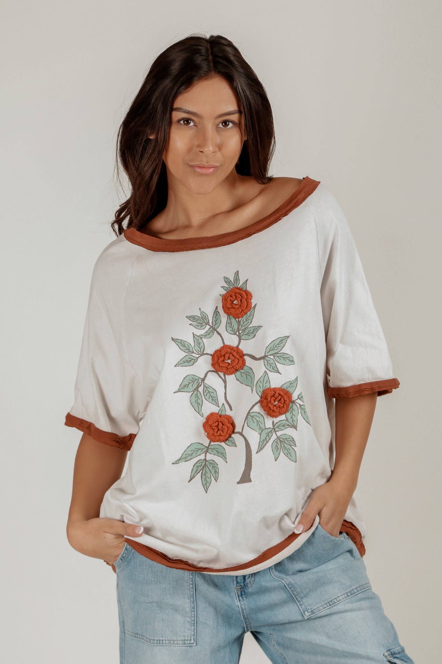 Crimson Bloom Raglan Tee (T2400015  White And Floral)
