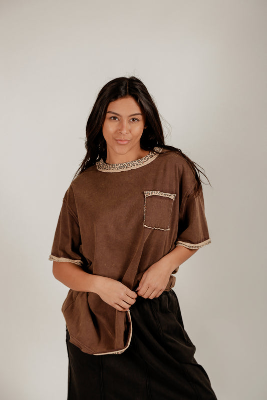 Savanna Chic Tee (T240001 Mineral Wahsed Brown)