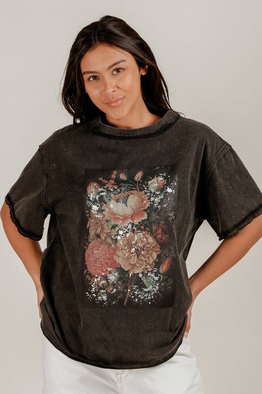 Midnight Garden Tee (T240001 Black With Rose Glitter Rose)