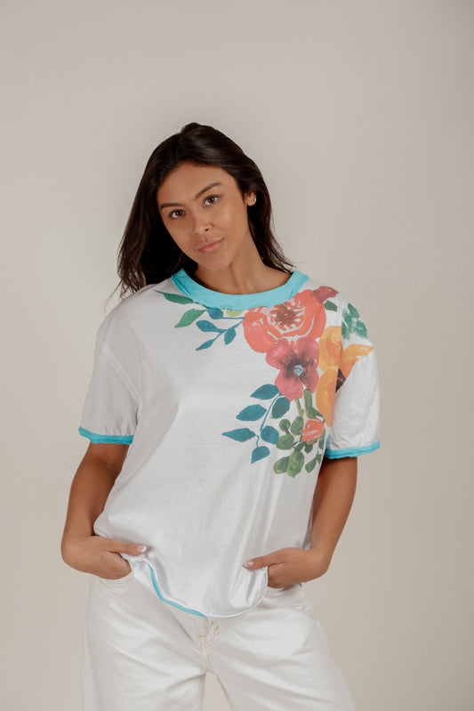 Crimson Bloom Tee(T240002 White Multi Floral)