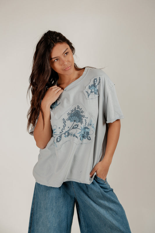 Patchwork Sky Tee(T240002 Light Blue With Embro)