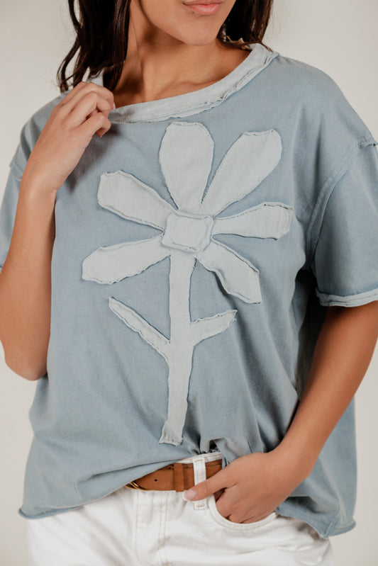 Bluebell Blossom Tee (Wholesale)(T240002 BLUE FABRIC FLORAL)