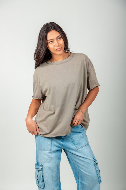 Aura Tee(T240002 Mineral Washed Olive)
