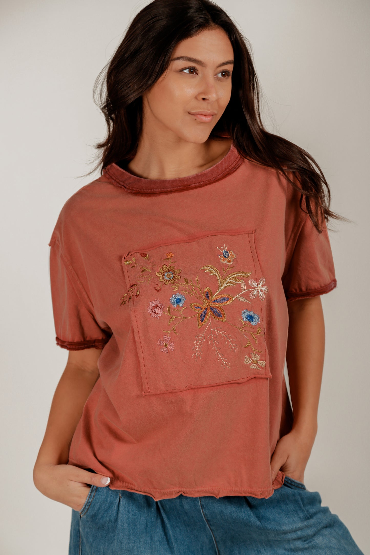 Vintage Rose Tee(T240002 Pink With Embroidery)