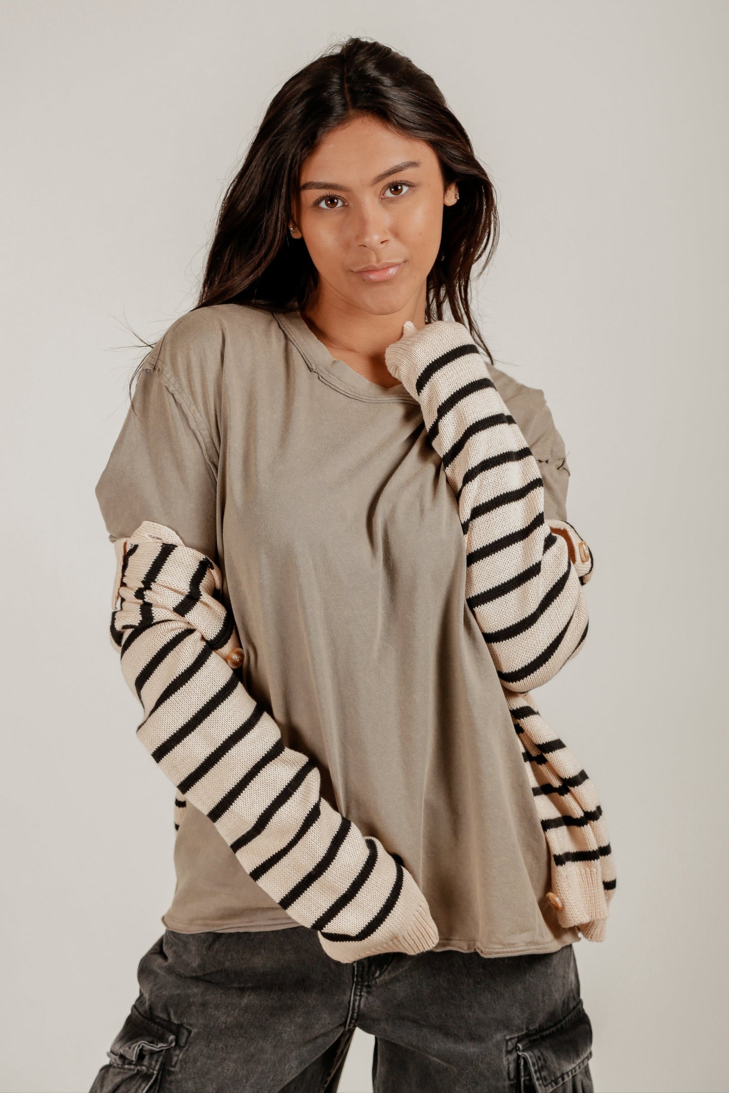 Aura Tee (SKU# T240002 OLIVE)
