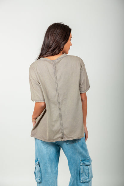 Aura Tee(T240002 Mineral Washed Olive)