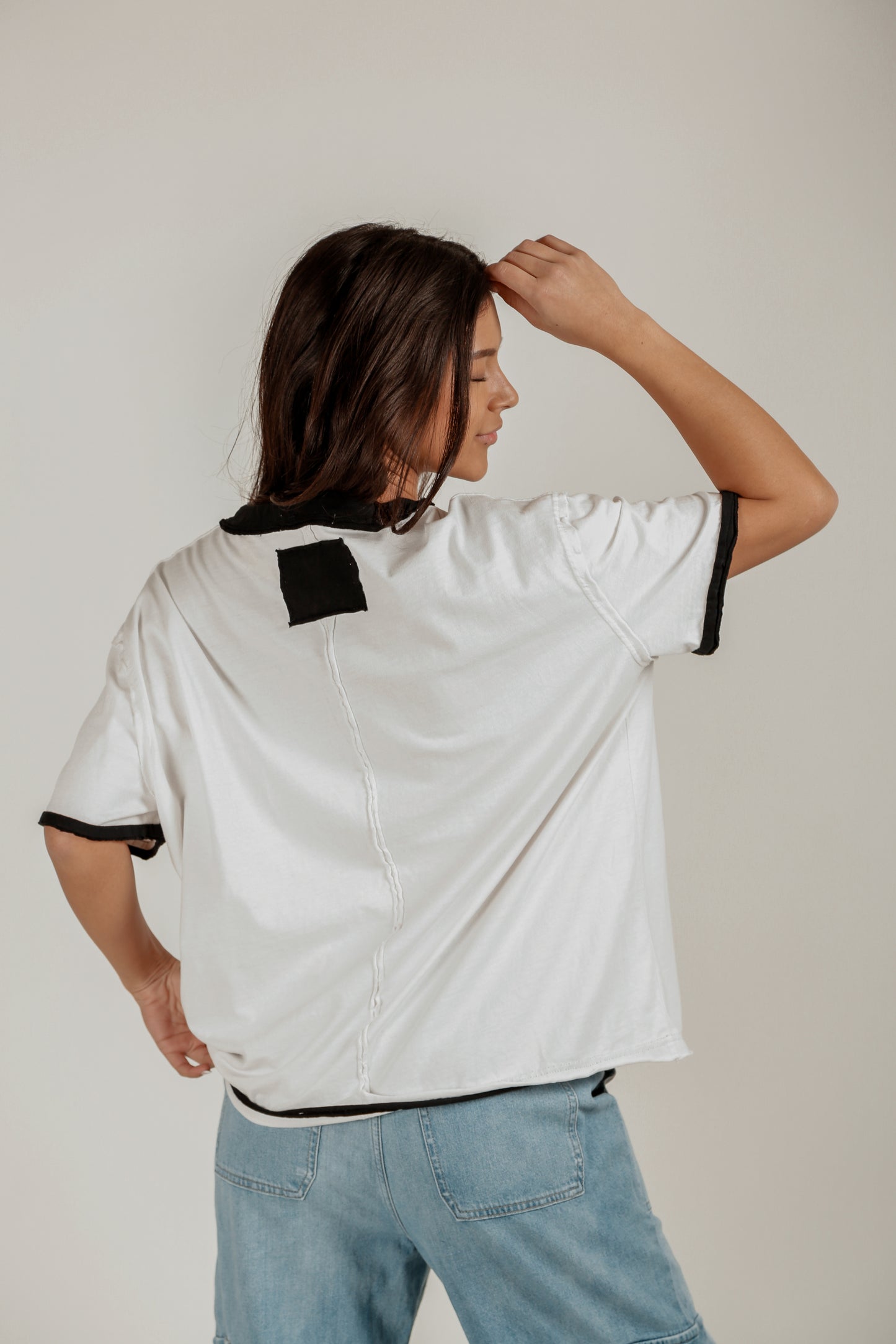 Midnight Blossom Tee(T240002 White With Glitter Rose )
