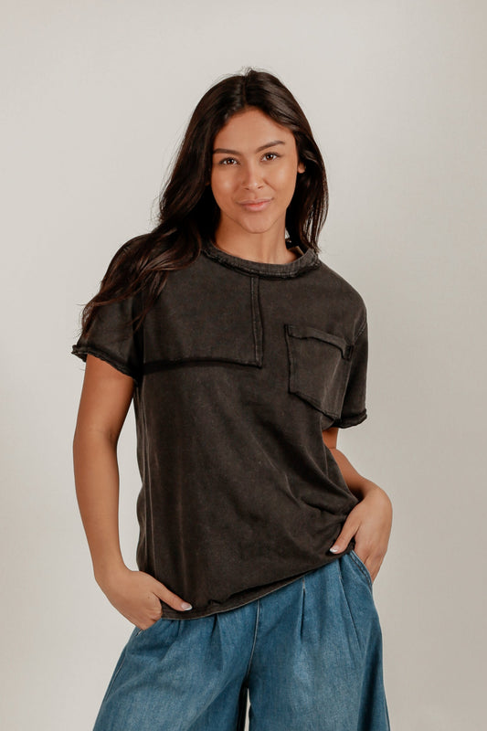 Raw Edge Patch Tee(sku# T240005 Black)